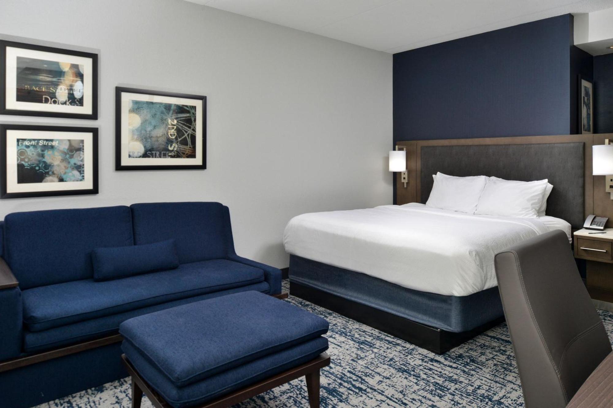 Courtyard By Marriott Wilmington Downtown/Historic District Hotel Bagian luar foto